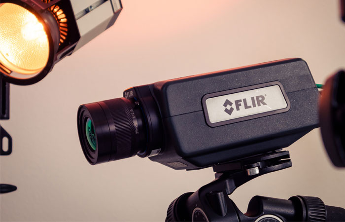 Flir and edevis Advance Real‑Time Automated NDT with Integrated Flir A6450 MWIR Thermal Imaging Flir and edevis Advance Real‑Time Automated NDT with Integrated Flir A6450 MWIR Thermal Imaging